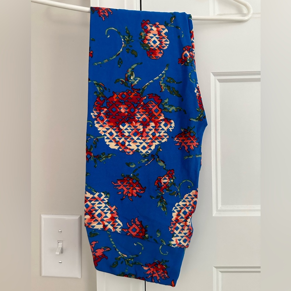 LuLaRoe Patterned Leggings
